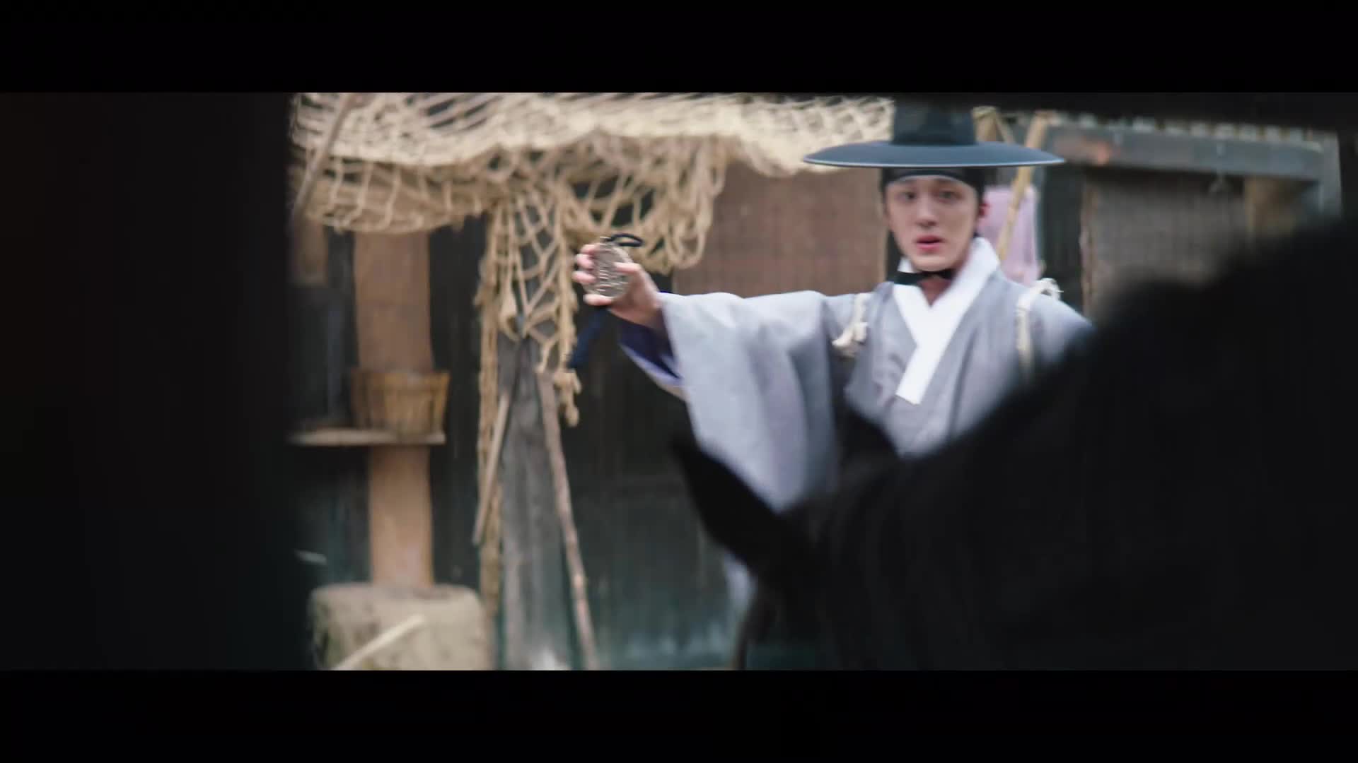 Under the Queen’s Umbrella ใต้ร่มราชินี ซับไทย ปี1 EP08